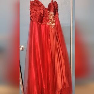 Elegant Red Evening Gown
